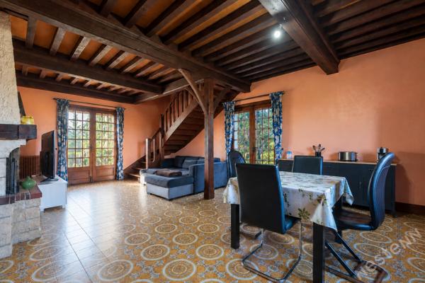 Maison Normande à rénover avec grand terrain à Châtenoy-en-Bresse - Potentiel exceptionnel !