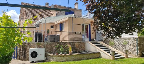 Maison à MANTES-LA-VILLE, 78711 - 4 pièces 82m²