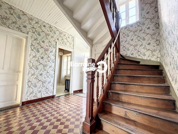 Vente maison à Crozon, 9 pièces 202m²