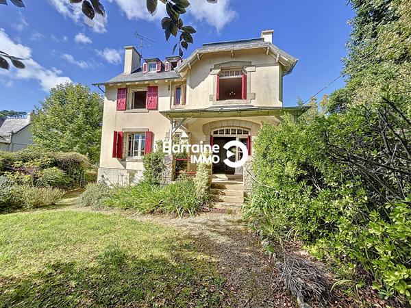 Vente maison à Crozon, 9 pièces 202m²