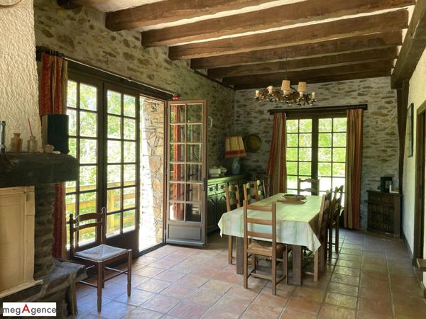 Maison à SAINT-CLEMENT, 19700 - 5 pièces 143m²