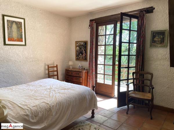 Maison à SAINT-CLEMENT, 19700 - 5 pièces 143m²