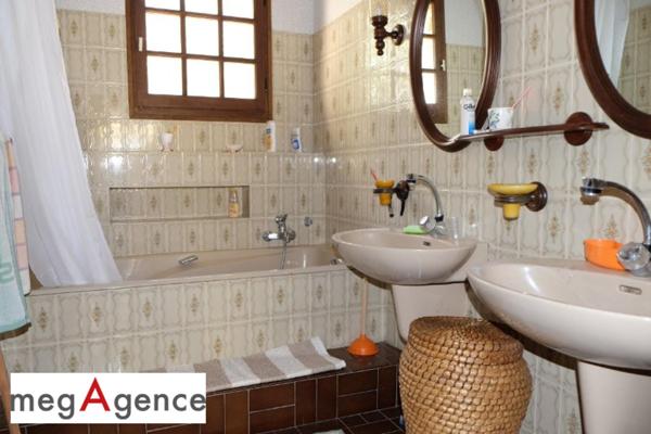 Maison à SAINT-CLEMENT, 19700 - 5 pièces 143m²