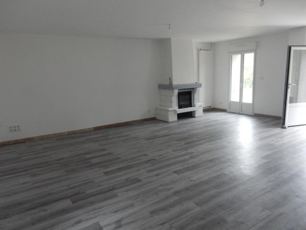 Location Maison 7 pièces Vouarces (51260) - village