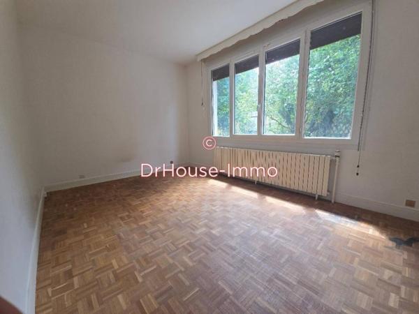 Maison à vendre 10 pièces de 180 m²