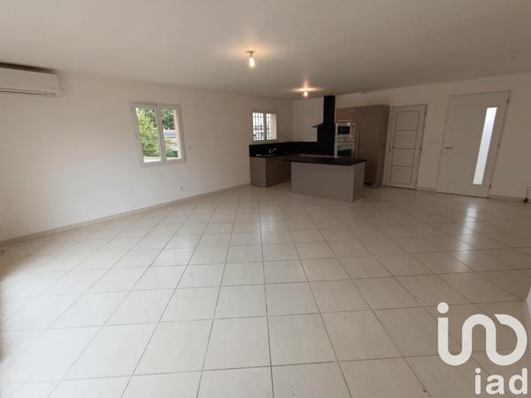 Maison à vendre 4 pièces 90 m² Vauvert