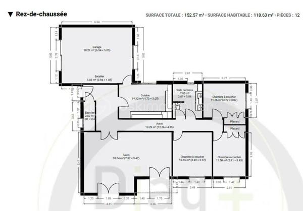 BSKIMMOBILIER – VALERIE BARBIERI vous présente à la vente, 
Une magnifique maison de charme des années 80, nichée au cœur d’un secteur paisible et très prisé du village médiéval des Arcs-sur-Argens.
Édifiée sur un vaste terrain en zone naturelle entièrement clôturé d'environ 7000m², cette propriété séduira les amoureux de nature, de sérénité et de beaux espaces. Un lieu rare, authentique, à façonner selon vos envies !
🏡 Une maison de 176 m² au potentiel exceptionnel construite avec soin et offrant de beaux volumes, elle se compose comme suit:
Au rez-de-chaussée : Trois chambres généreuses, Une salle d’eau avec WC, Une cuisine indépendante attenante au garage, Un vaste salon/salle à manger baigné de lumière donnant sur l’extérieur.
À l’étage : Un palier desservant deux chambres en enfilade, Une seconde salle d’eau avec WC.
⭐ Atouts majeurs du bien : Sous-sol avec cave, Carport, Menuiseries bois double vitrage, toiture contrôlée en 2018, crépi refait la même année, Belle qualité de construction.
Le +, Possibilité d’agrandissement, création de piscine, Pool-house, …
🌿 Un environnement préservé et rare!
✨ Une opportunité unique pour ceux qui cherchent le charme, l’espace et la nature réunis !
Mon avis : Cette maison offre un cadre de vie privilégié, parfaitement au calme, avec un énorme potentiel de rénovation et d’aménagement. Un véritable havre de paix à personnaliser, idéal pour une famille, une résidence secondaire ou un projet de vie au vert.

📞 N’hésitez pas à me contacter pour davantage d’informations ou organiser une visite.
Visites possibles tous les jours, week-end et jours fériés.