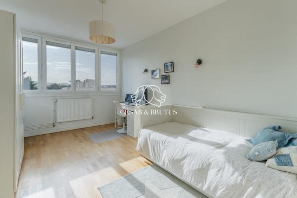 COEUR TASSIN – 110m² – 4 Chambres – 2 SDE – BALCON À VIVRE