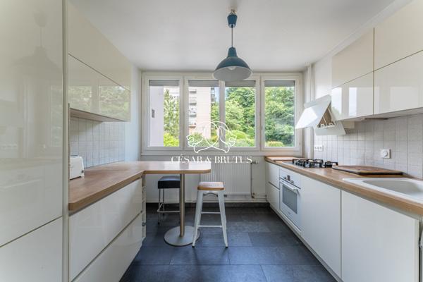 COEUR TASSIN – 110m² – 4 Chambres – 2 SDE – BALCON À VIVRE