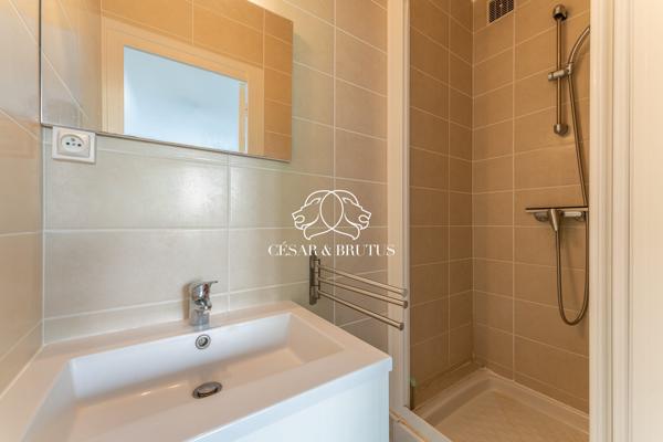 COEUR TASSIN – 110m² – 4 Chambres – 2 SDE – BALCON À VIVRE