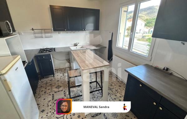 Maison 4 chambres et un bureau