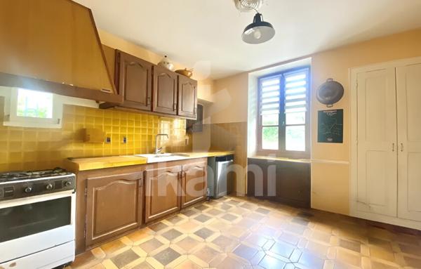 155 m2 à 5 min de Romans   Le charme de l’ancien à remodeler selon vos envies (potentiel +++)