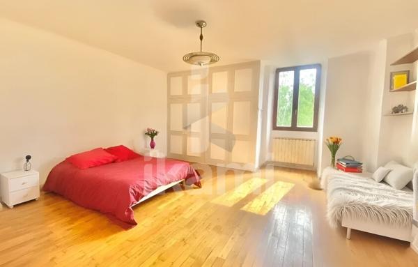 155 m2 à 5 min de Romans   Le charme de l’ancien à remodeler selon vos envies (potentiel +++)