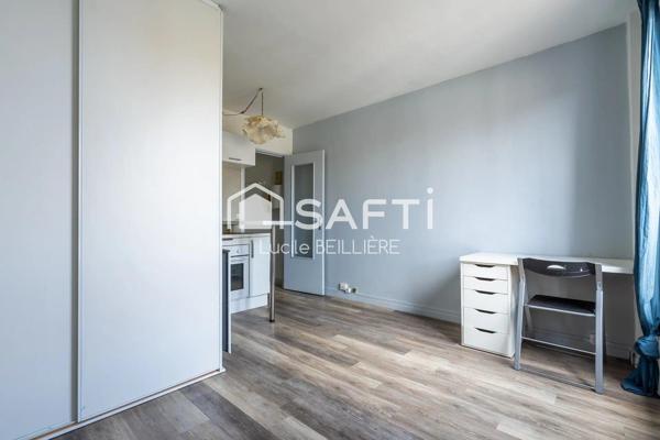 A Montreuil (93100) – Studio 20 m² avec parking, à 15 minutes à pied du métro Mairie de Montreuil