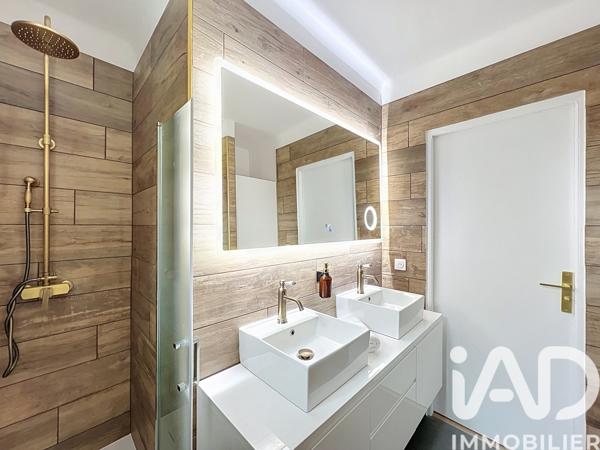 Maison à vendre 5 pièces 121 m² Malaucène