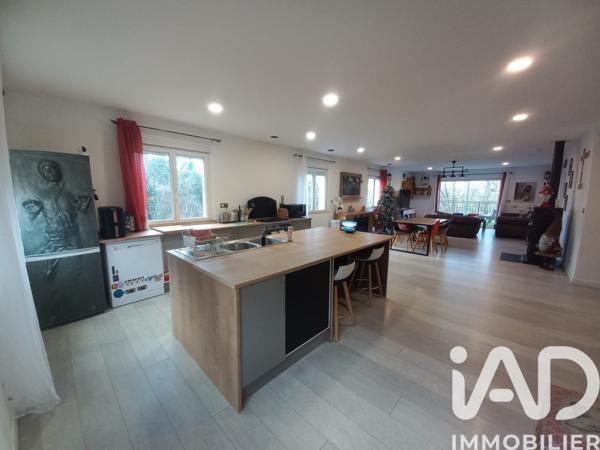 Maison à vendre 8 pièces 320 m² Pavant