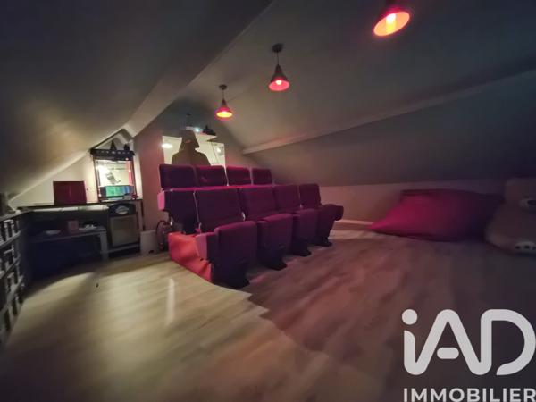 Maison à vendre 8 pièces 320 m² Pavant