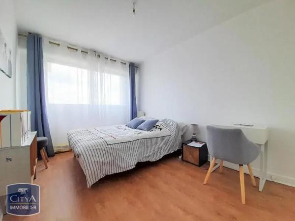 Appartement à louer 3 pièces 75.1m²