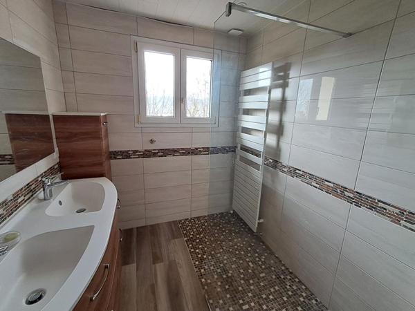 Maison Vesoul  8 pièces 132 m2 à 199 900 euros