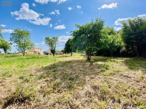Terrain à Batir à vendre à Saint-Bauzille-de-Montmel dans l'Hérault (34160), ref : 34012-711