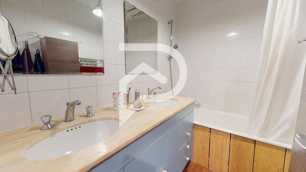 Appartement 4 pièces 77 m2