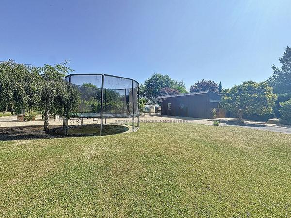 Superbe maison à vendre à Champigné ? 4 chambres ? 227m2 - Terrain paysagé de plus de 4 000 m²