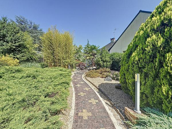 Superbe maison à vendre à Champigné ? 4 chambres ? 227m2 - Terrain paysagé de plus de 4 000 m²