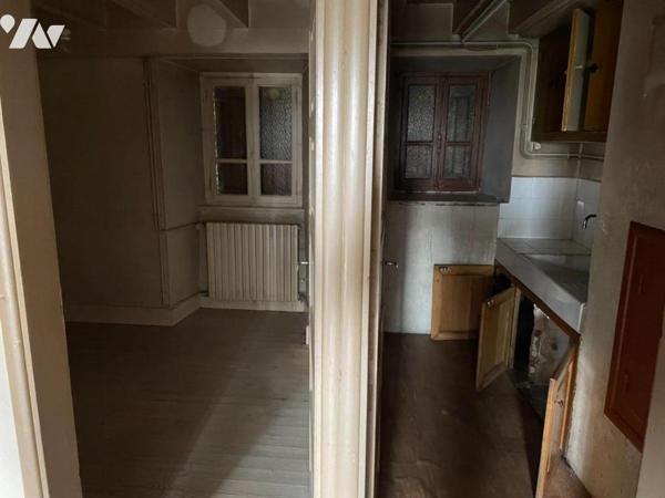 A VENDRE  PROPRIETE  DE CORPS DE FERME  SECTEUR CHAUCHAILLES