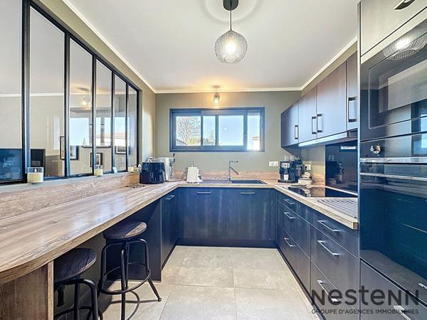 Superbe maison contemporaine à vendre à Peynier