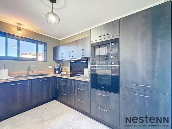 Superbe maison contemporaine à vendre à Peynier