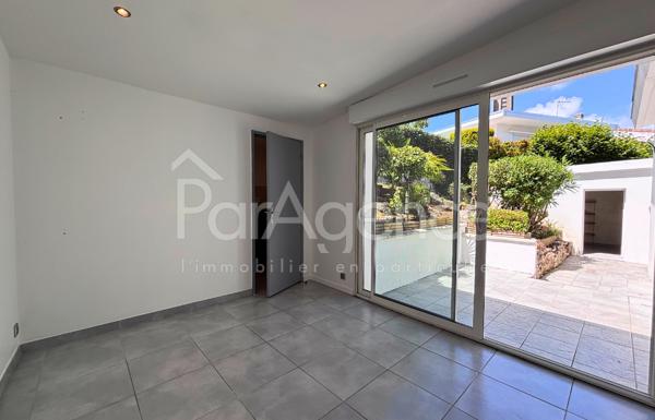 Maison de ville avec garage à 300 m de Foncillon Royan