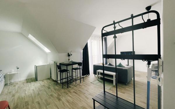 Appartement à vendre    2 pièces •  Le Blanc-Mesnil