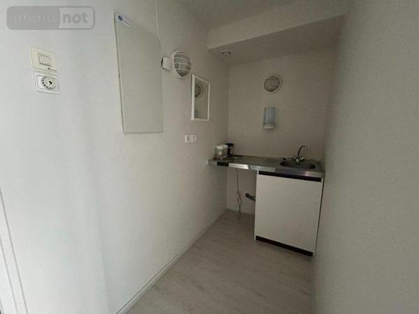 Local Professionnel et commercial à louer à Beaune en Côte-d'Or (21200), ref : 21074-202305-21074