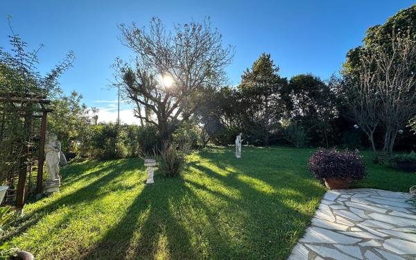 Maison à vendre    5 pièces • 138 m2 La Colle-sur-Loup