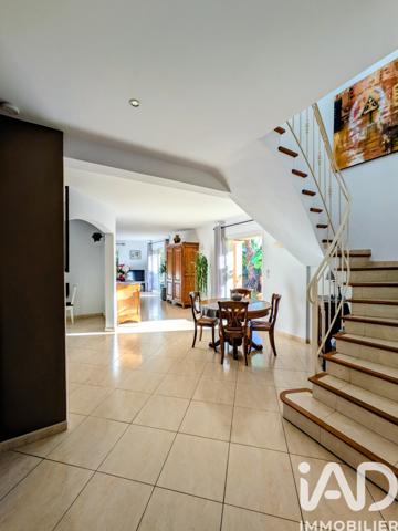 Maison à vendre 4 pièces 127 m² Ceyras