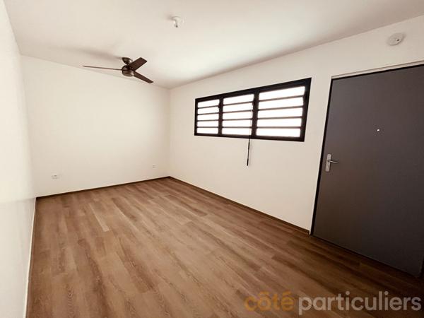 Location Appartement38,35 m² - 1 Pièce - SAINT DENIS (97400)