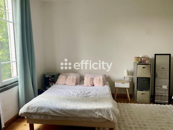 Maison
         3 pièces
        - 74 m² 182 000 € *