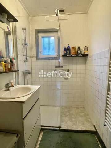 Maison
         3 pièces
        - 74 m² 182 000 € *