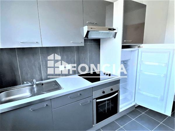 Location Appartement 3 pièces 80 m² - 9 RUE DES PAGES Flers 61100