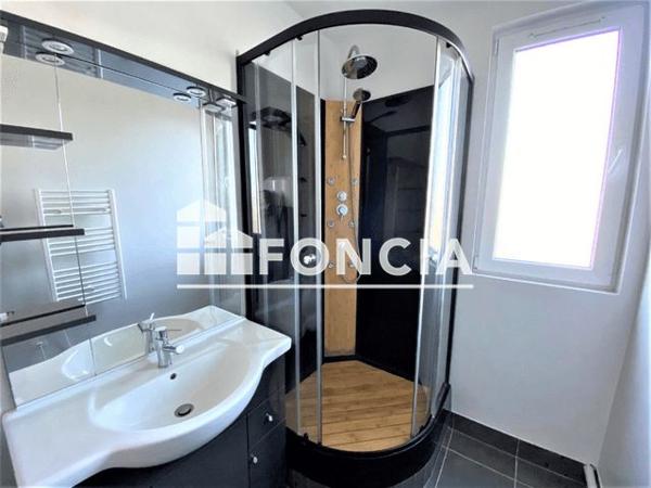 Location Appartement 3 pièces 80 m² - 9 RUE DES PAGES Flers 61100