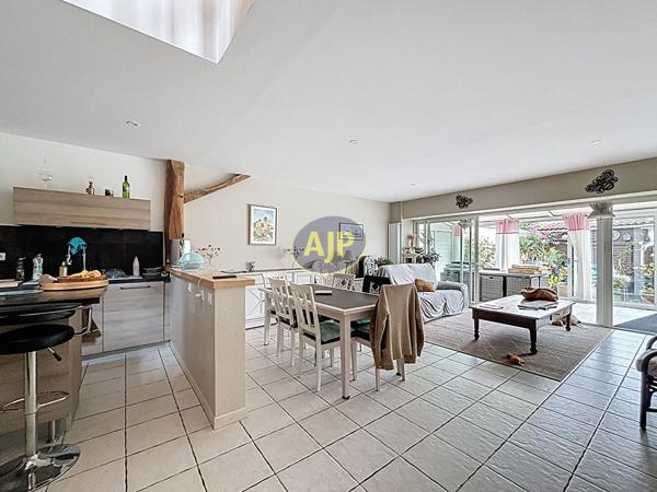 Vente maison Rochefort : 348 300 € - AJP Immobilier Rochefort