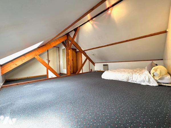 Damigny – Pavillon familial sur sous-sol complet avec véranda