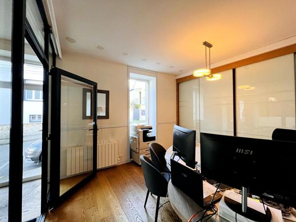 Maison fort potentiel -Port Vannes- 8 pièces- 175 m2-Jardin