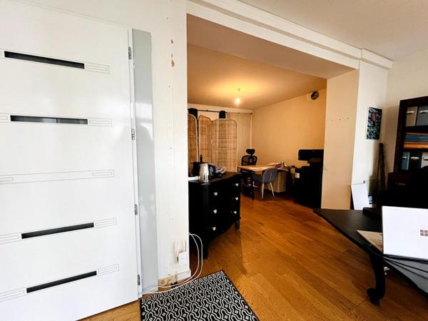 Maison fort potentiel -Port Vannes- 8 pièces- 175 m2-Jardin