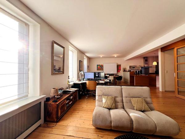 Maison fort potentiel -Port Vannes- 8 pièces- 175 m2-Jardin