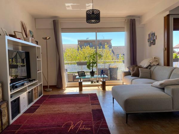 Appartement 4 pièces 90m² à vendre à Saint-Genis-Pouilly 01630