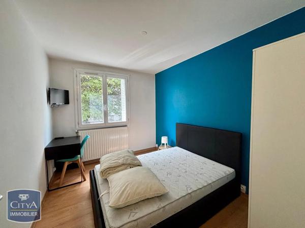 Appartement à louer 4 pièces 85m² Grenoble (38100)