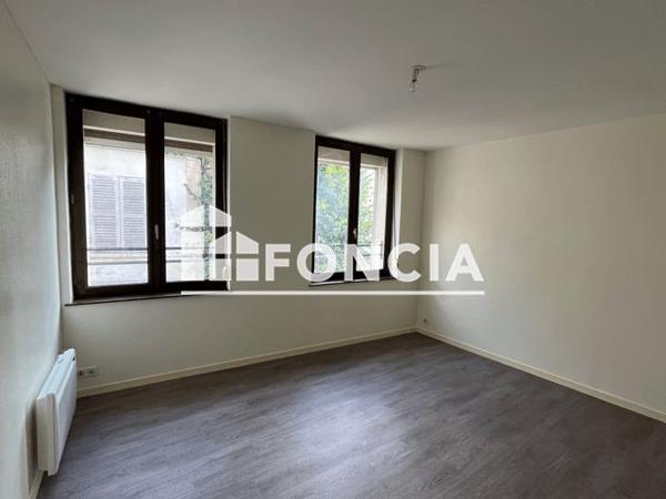 Location Appartement 2 pièces 49.1 m² - 11 RUE SAINT MARTIN Chateau Thierry 02400