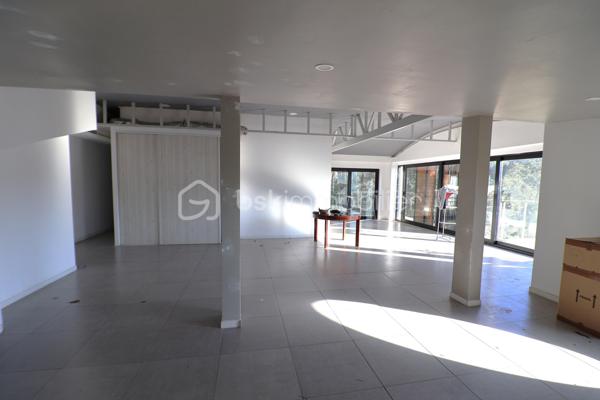 Maison contemporaine de 260 m²