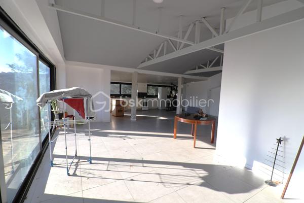 Maison contemporaine de 260 m²